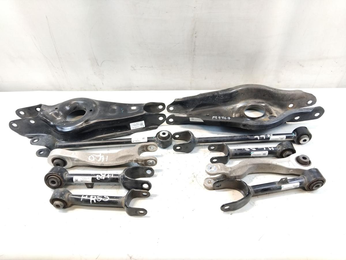 Tesla Model Y original Satz Querlenker Hinterachse BJ2023