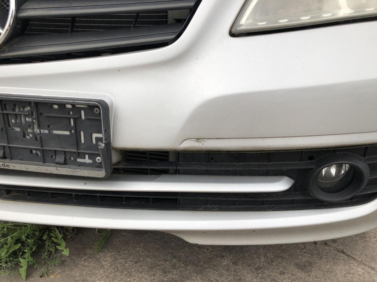 Mercedes A-Klasse W169 Sto&szlig;f&auml;nger vorn Frontsch&uuml;rze Mopf mit Nebel 761 siber