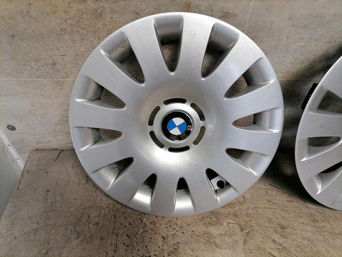 BMW E87 Satz Radkappen 15" Radzierblenden silber Bj.2008