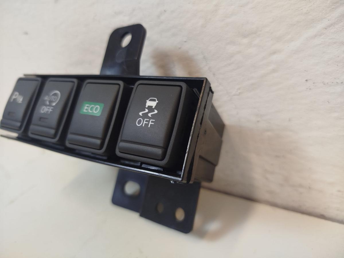 Nissan Qashqai J11 Schalterleiste Tasterleiste PDC Start/ Stop ECO und ESP