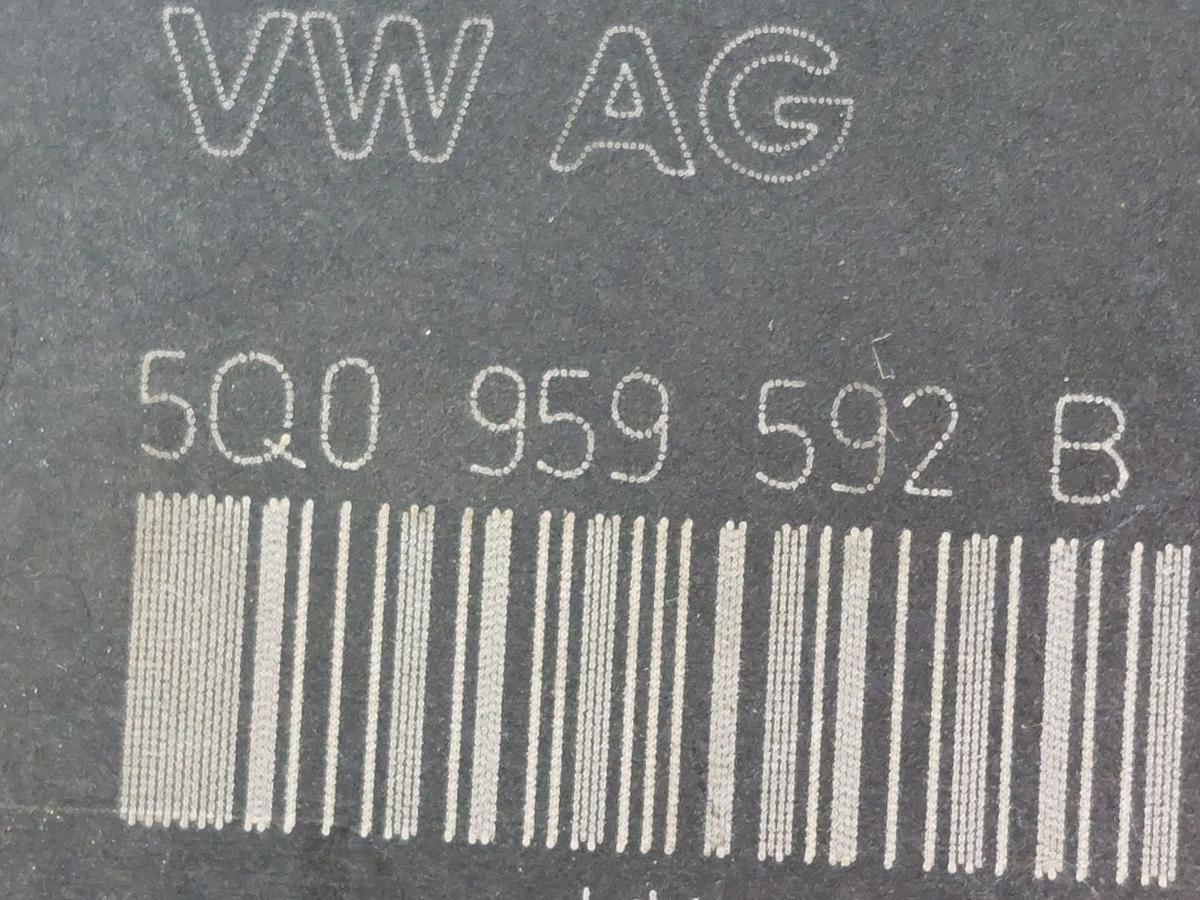 VW Golf 7 VII 5G AU Türsteuergerät Tür vorn rechts Türsteuerteil OEM
