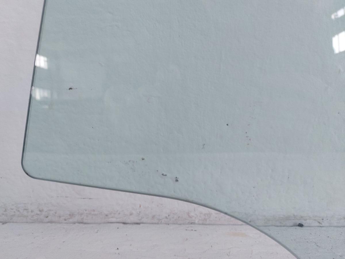 Ford Focus DYB CEW Turnier T&uuml;rscheibe vorne links Seitenscheibe Colorglas