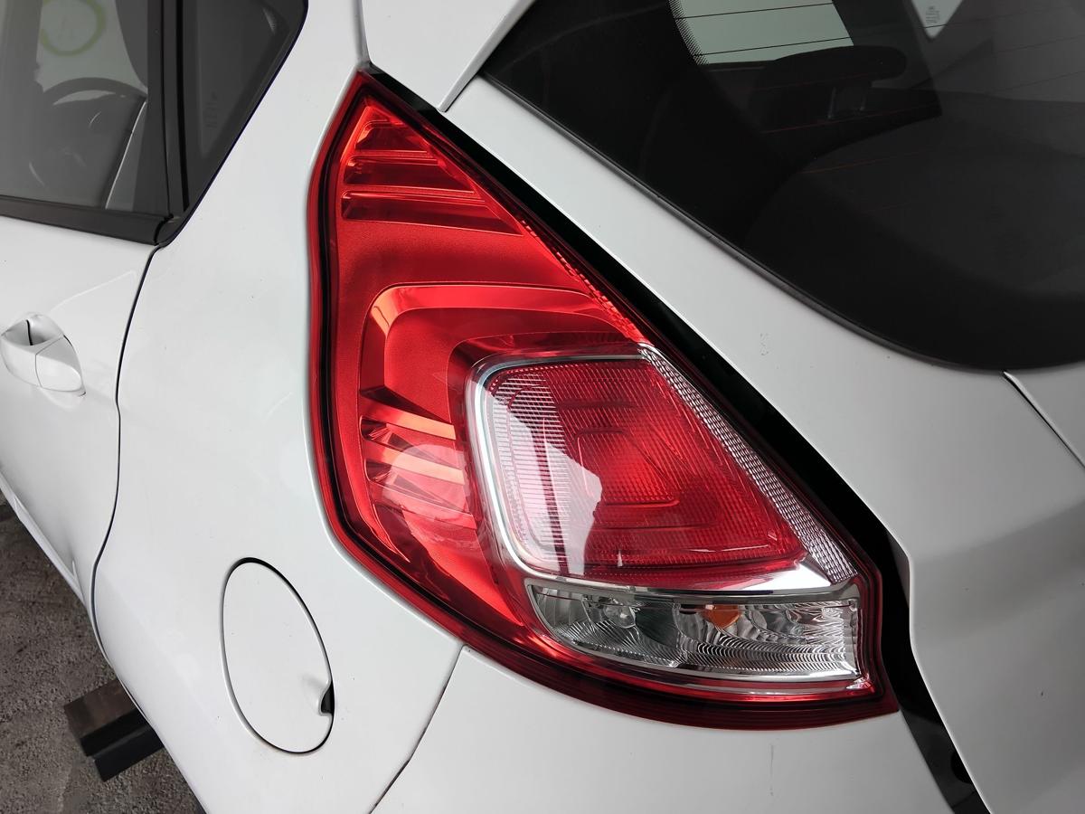 Ford Fiesta JA8 CCN 2013-2017 original R&uuml;ckleuchte Heckleuchte links