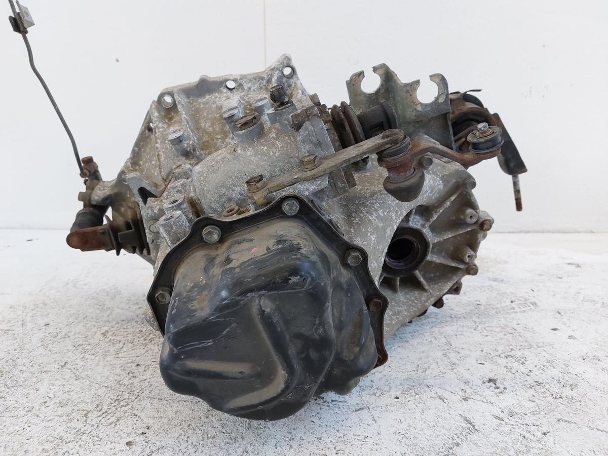 Toyota Yaris P1 Getriebe manuelles Schaltgetriebe 5 Gang 1.3 63kw VVTI 2NZ-FE