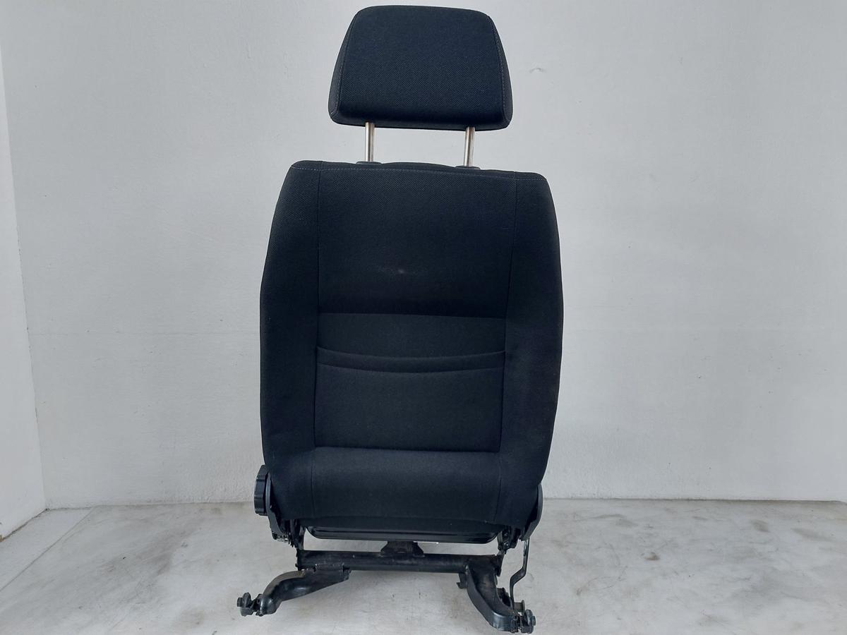 VW Golf 4 Bora 1J Variant Sportsitz Sitz vorn links Fahrersitz Stoff 5 türer