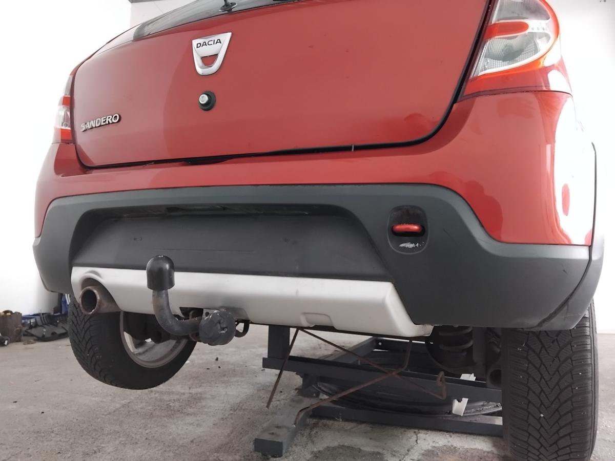 Dacia Sandero 1 Stepway orig Sto&szlig;f&auml;nger Sto&szlig;stange hinten BJ2010 TEB76-Rouge de Feu