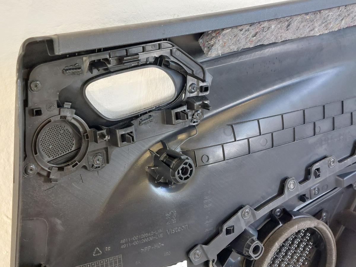 Türverkleidung hinten links Innenverkleidung Tür GT Line Peugeot 2008 I CU
