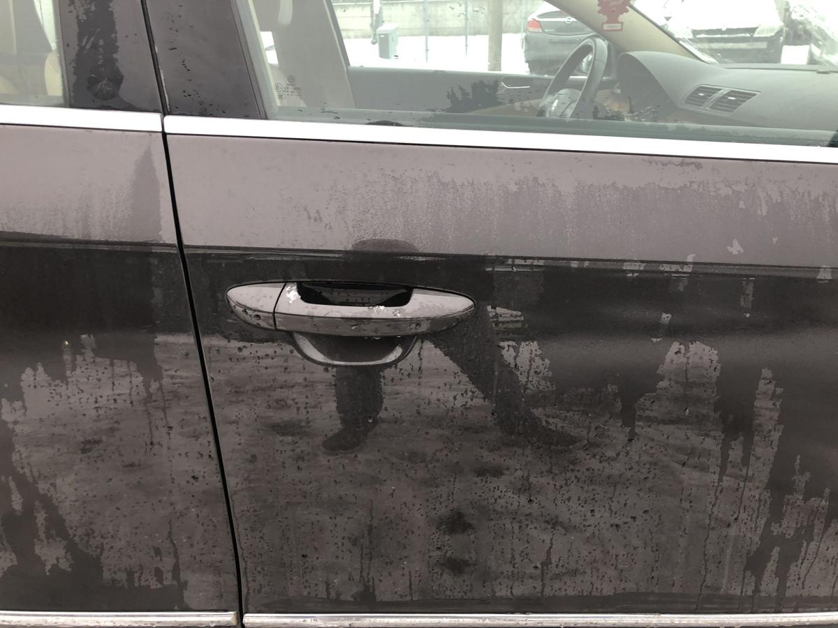 VW Passat 3C Variant T&uuml;r vorn rechts Beifahrert&uuml;r Rohbau Autot&uuml;r LC8Z Moccabrown