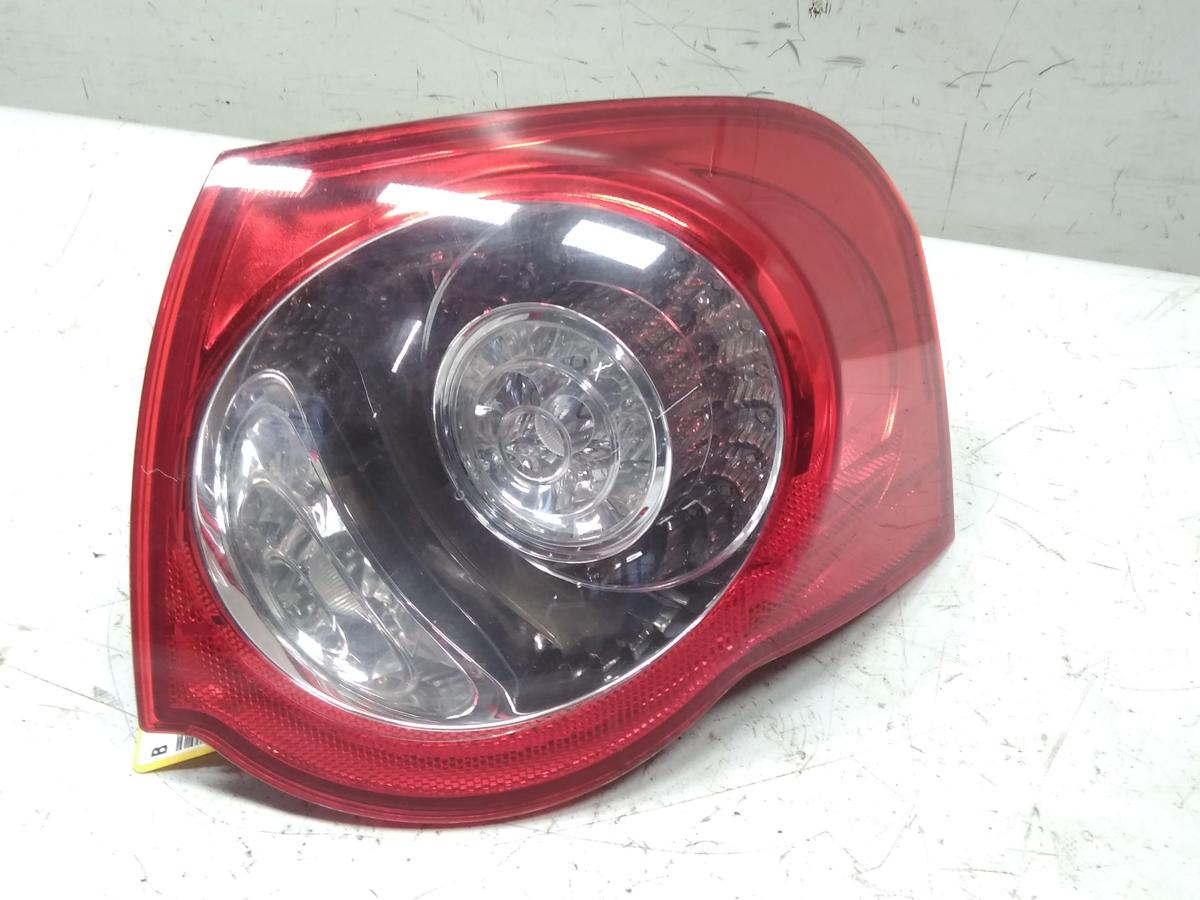 VW Passat 3C Variant original Rückleuchte Schlussleuchte rechts aussen BJ2007