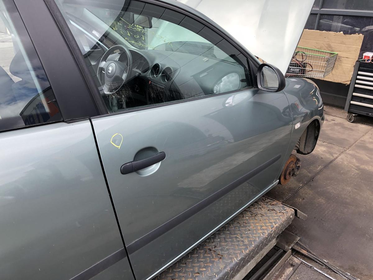 Seat Ibiza 6L original Tür rechts Beifahrer S6M Sierragrün Bj 2003