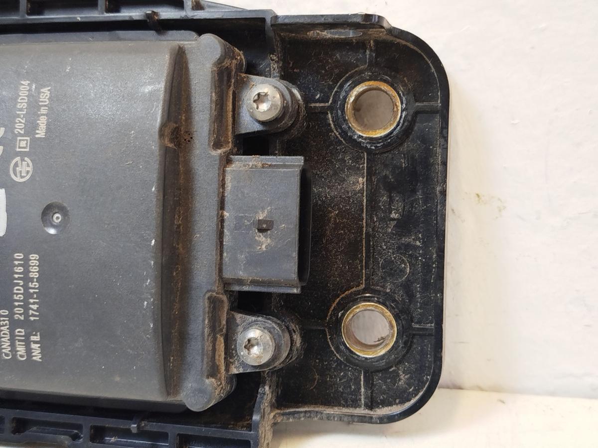 Nissan Leaf ZE1 40kWh Totwinkelsensor hinten Sensor Blind Spot Totwinkel