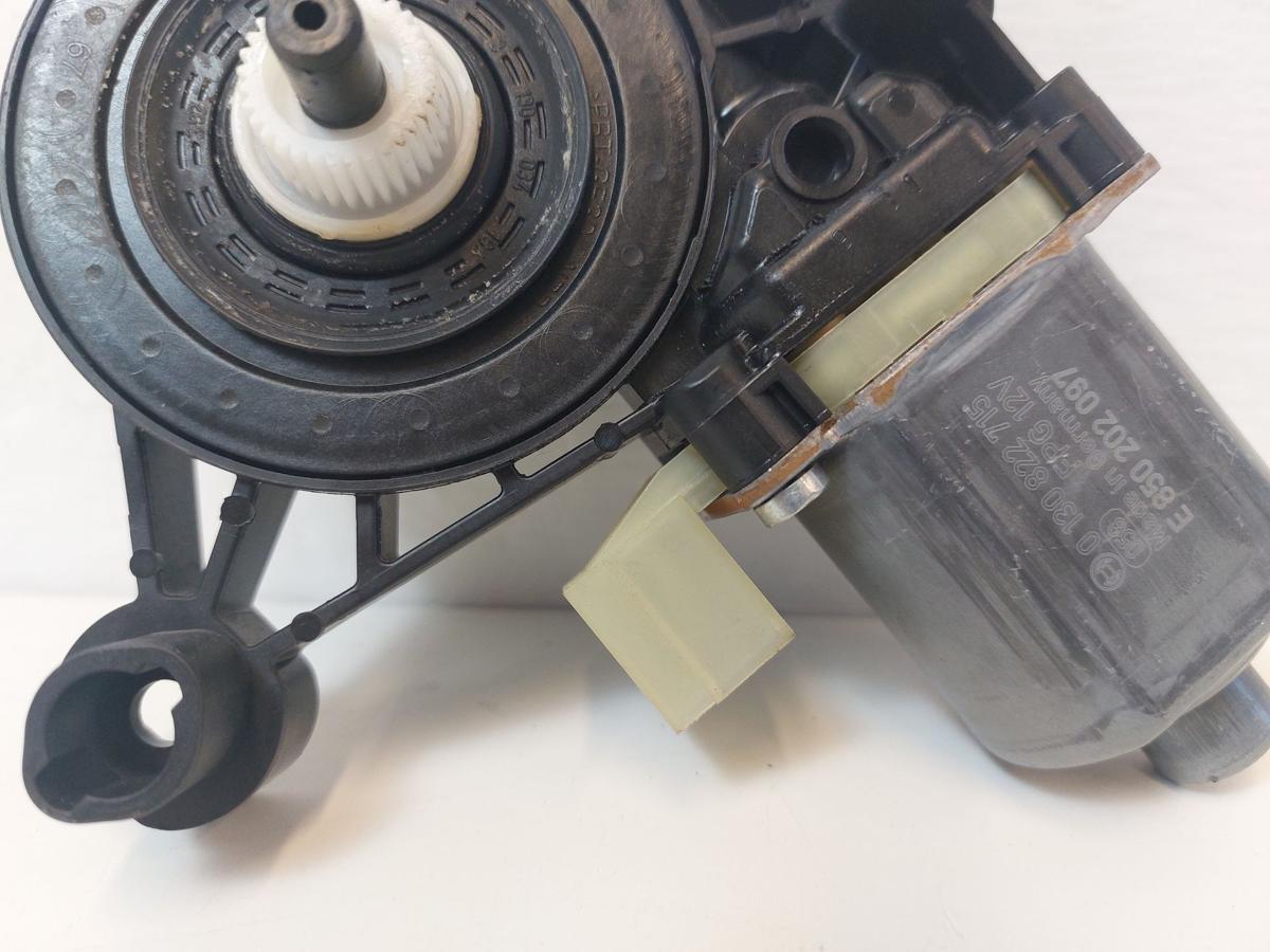 VW Golf 8 VIII CD Variant Fensterhebermotor vorn links Hebermotor