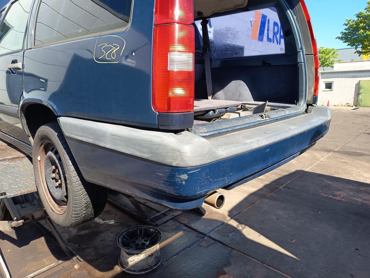 Volvo 850 original Sto&szlig;stange F&auml;nger hinten Heck 417 Royalblau Bj 1995