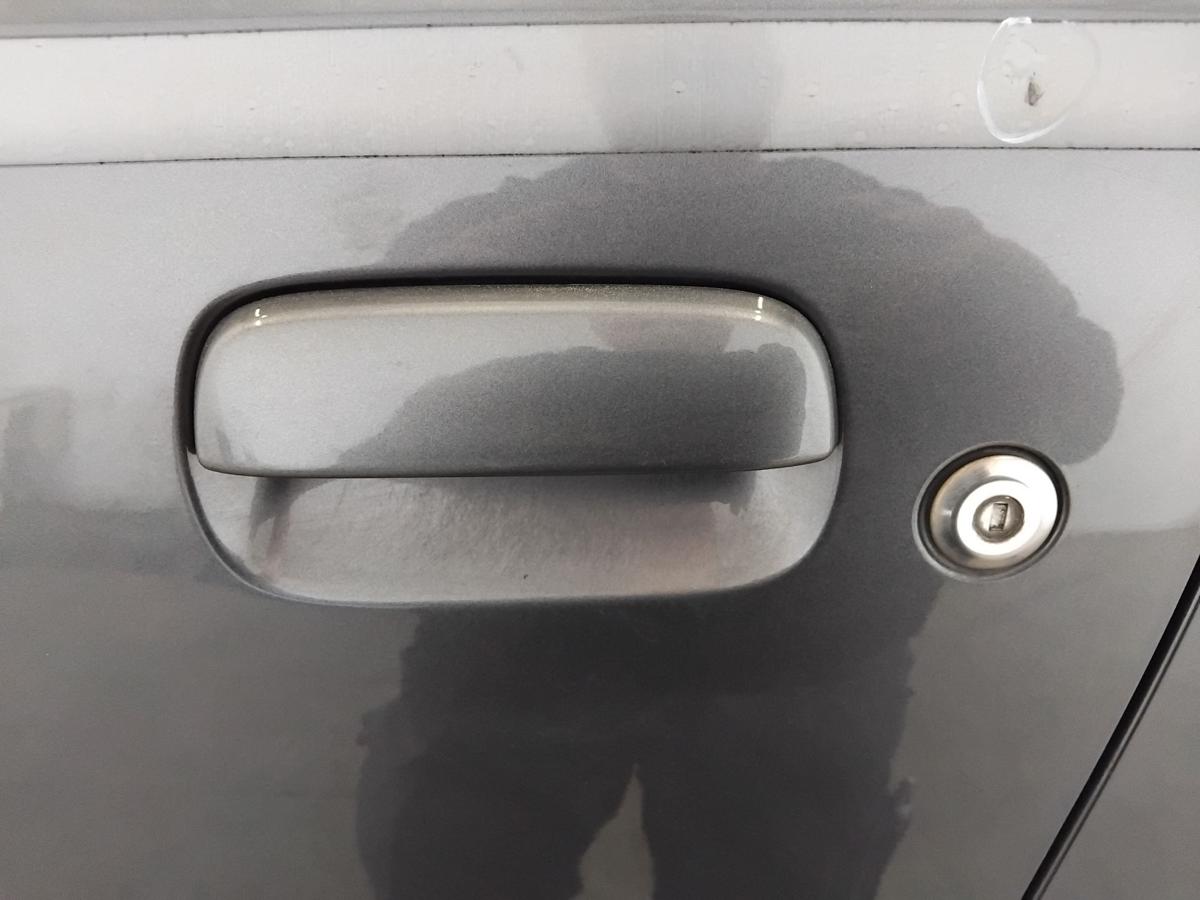 Renault Twingo 3 T&uuml;r vorn links Fahrert&uuml;r TEKPE Gris Lunaire Metallic BJ2018