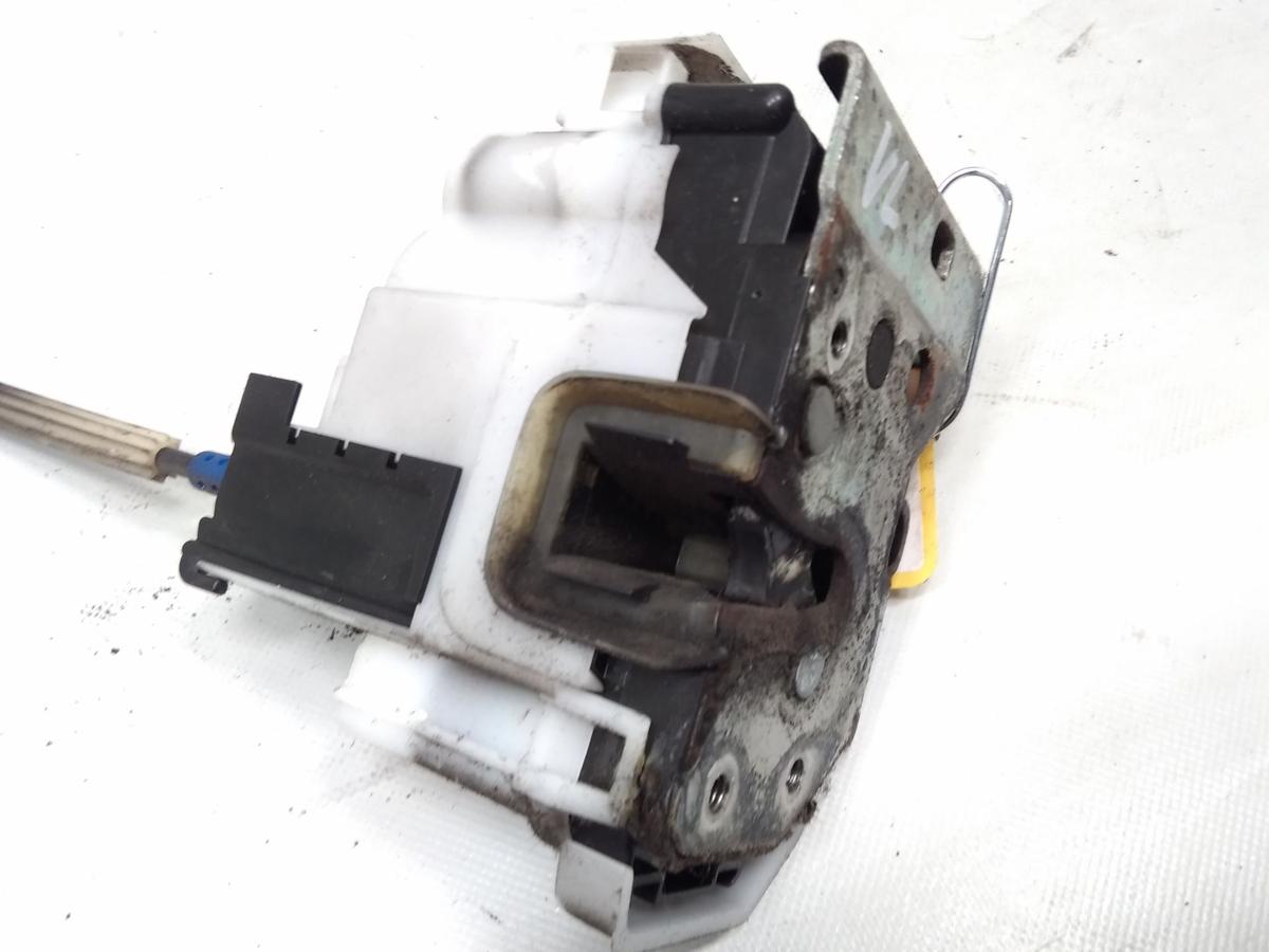 Opel Combo D original T&uuml;rschlo&szlig; vorn links mit Zentralverriegelung Bj.2014