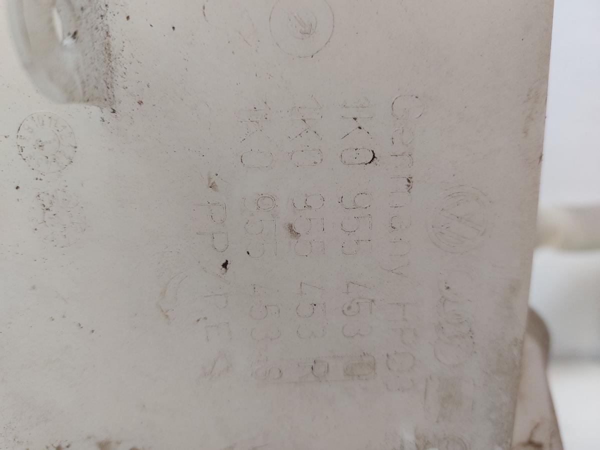 VW Golf 6 VI Variant Waschwasserbeh&auml;lter Beh&auml;lter Waschanlage Scheibenwasch