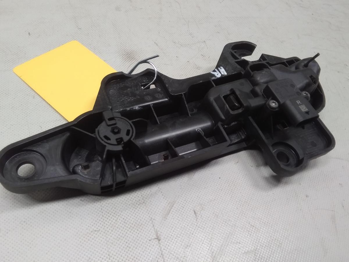 Tesla Model Y original Türgriff Türaußengriff rechts 1528115-00-D BJ2023