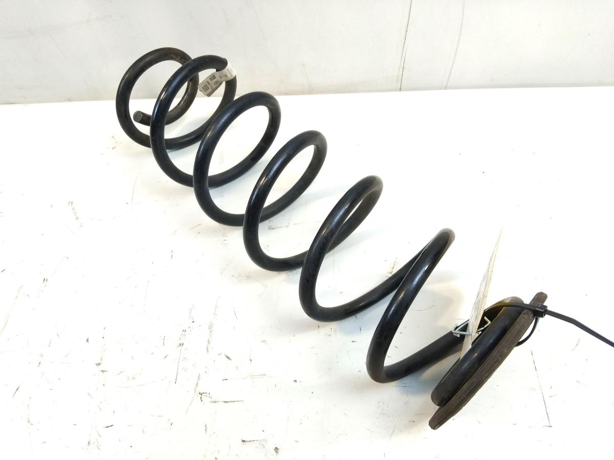 Seat Leon ST Kombi 5F original Schraubenfeder Hinterachse 5Q0511121BB Bj.2019