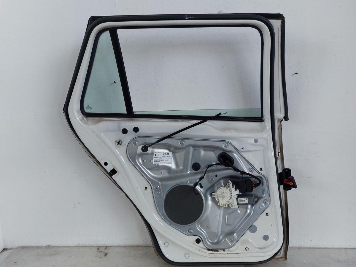 VW Golf 5 1KM Variant T&uuml;r hinten links Kombi Fondt&uuml;r LR9A Campanellweiss