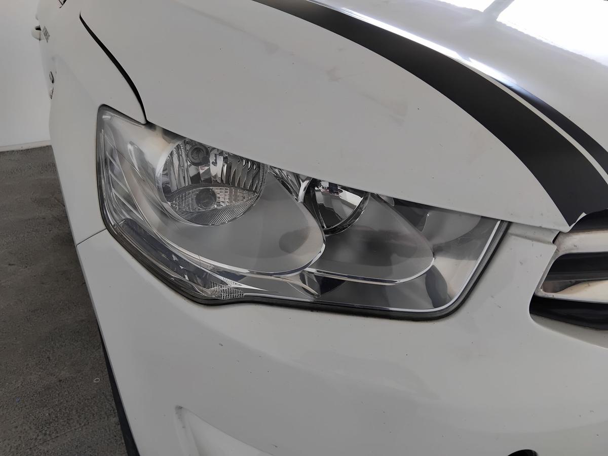 Citroen C-Elysee orig Scheinwerfer rechts mit LWR Valeo 9675139980 BJ2015