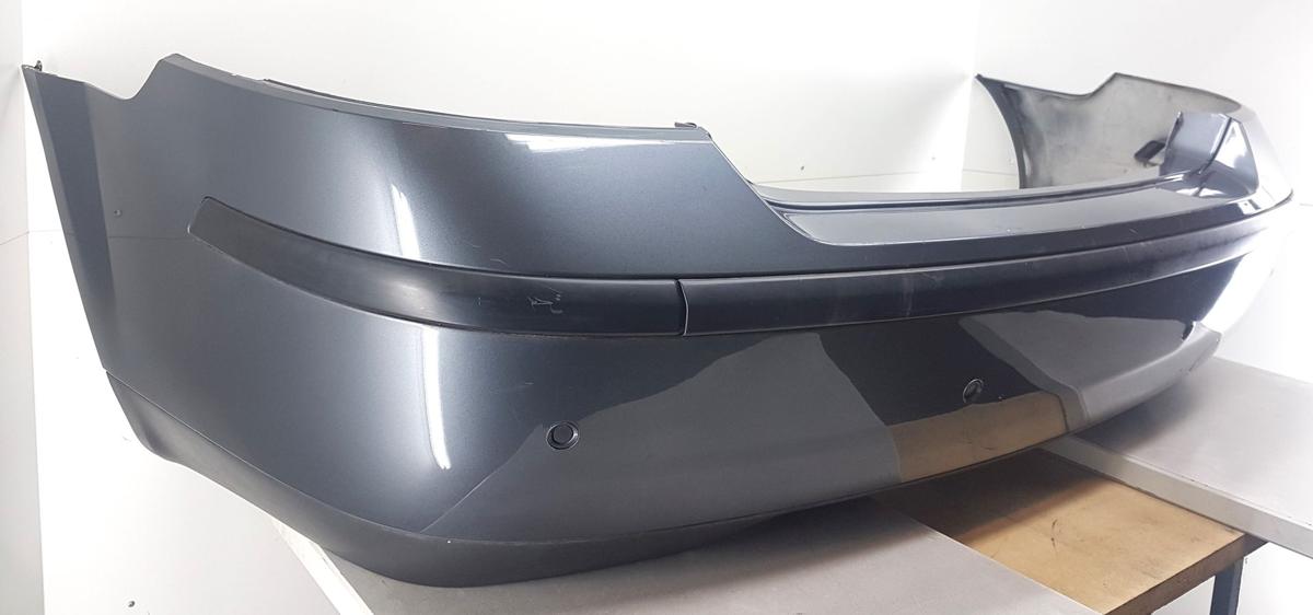 Ford Mondeo Stoßstange Stoßfänger hinten 3S7117906 Graphit Grau Bj02 Limousine