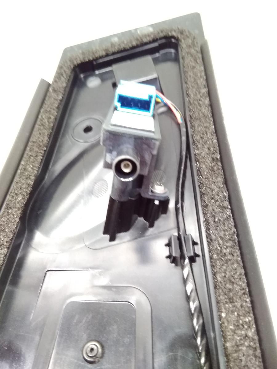Tesla Model 3 original Blende B-Säule rechts 1109255-00-I mit Kamera BJ2019