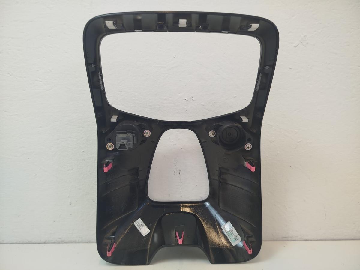 Citroen C1 Typ PS Blende Radio Verkleidung Mittelkonsole glanzschwarz OEM