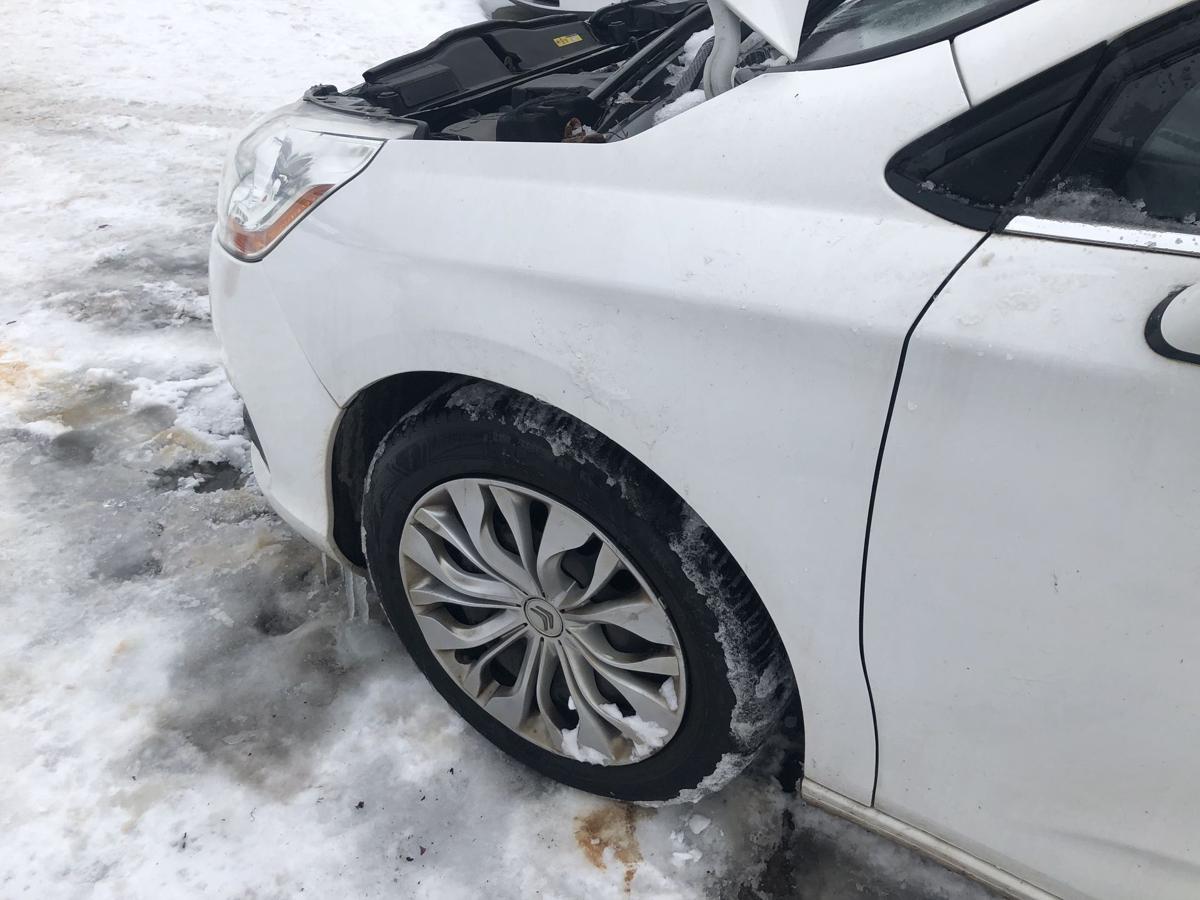 Citroen C4 II Typ N Kotfl&uuml;gel vorn links Fahrerseite EWP weiss Banquise