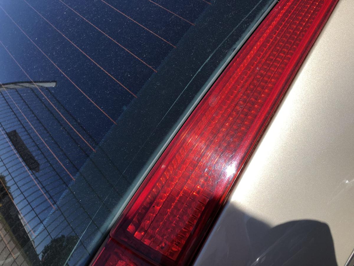 Citroen C4 Typ L R&uuml;ckleuchte rechts R&uuml;cklicht Heckleuchte 5 t&uuml;rer 2-teilig
