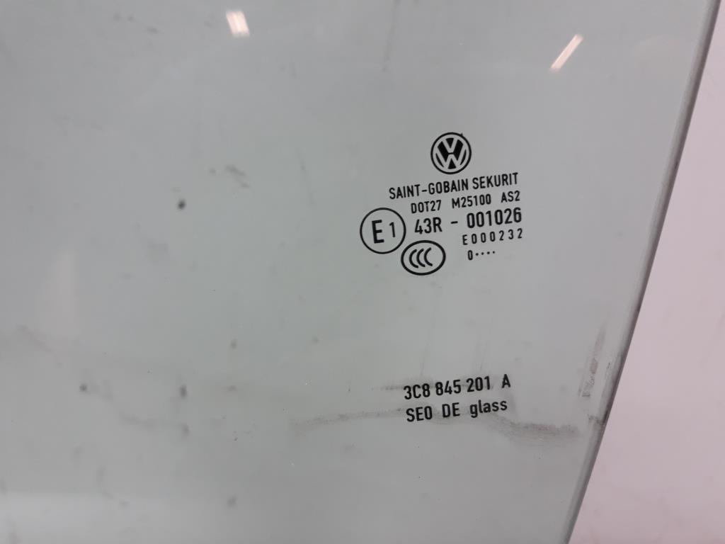 VW Passat CC 3C8845201A Scheibe Türscheibe Tür vorn links original BJ2010