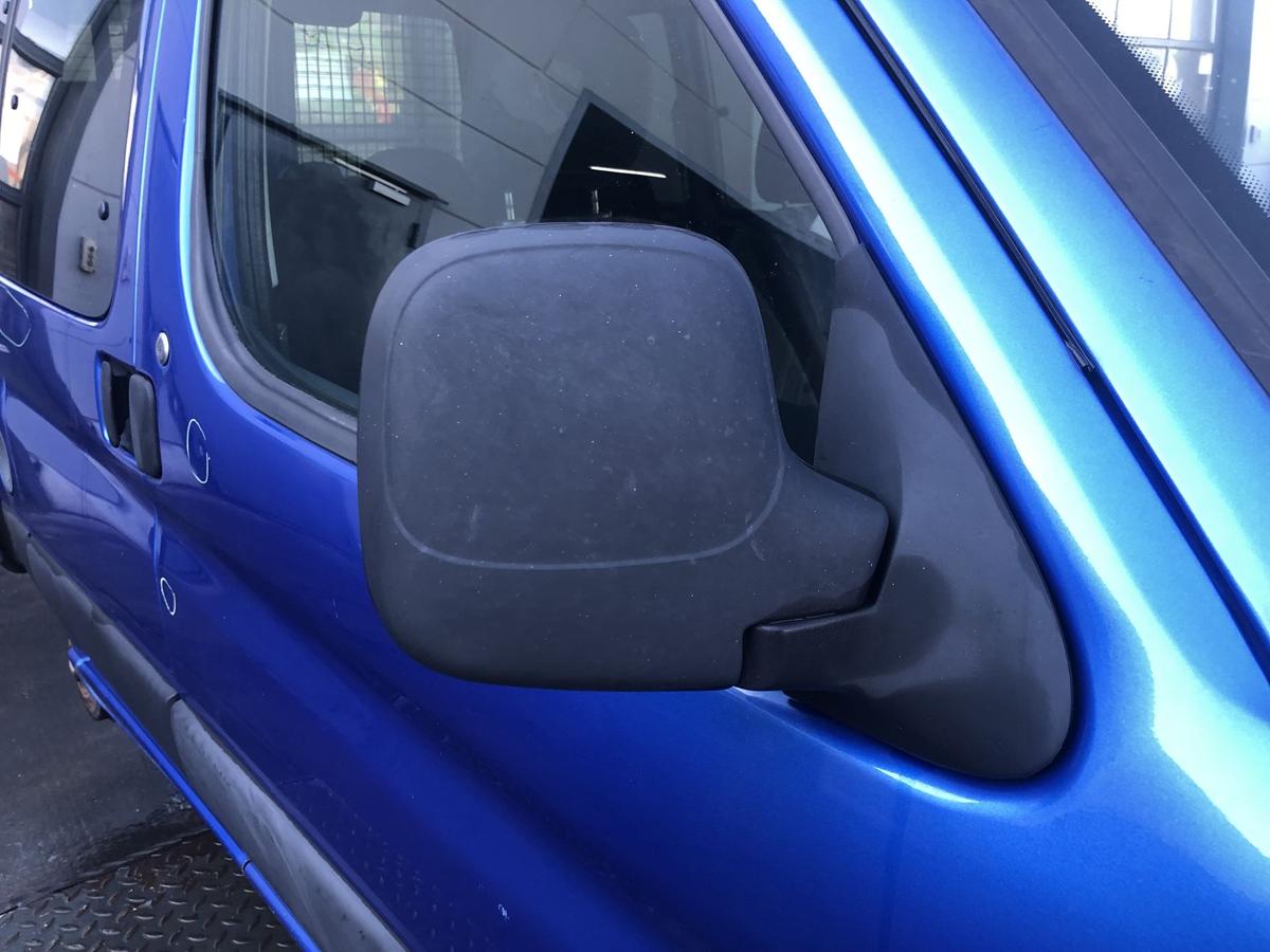 Citroen Berlingo I original Aussenspiegel rechts manuell unlackiert Bj 2006