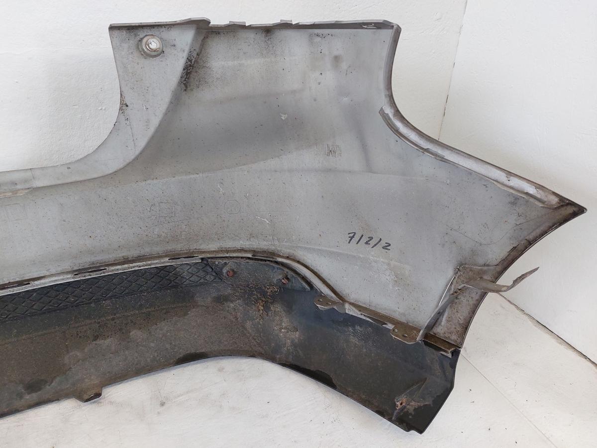 Ford Focus DYB MK3 Stoßfänger hinten Heckschürze vom 5 türer Micastone Silber