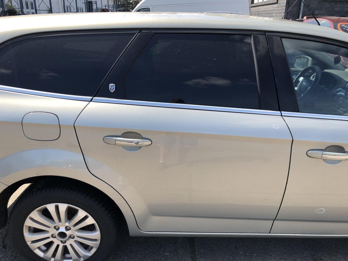 Ford Mondeo MK4 BA7 T&uuml;r hinten rechts Kombi Turnier im Rohbau D8 Chill