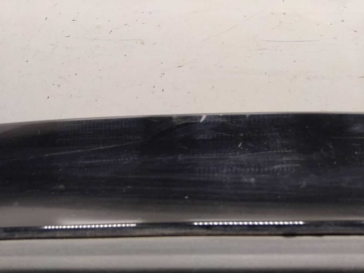 Tesla Model Y original Stoßfänger Stoßstange hinten schwarz solid black mit PDC Bj.2022