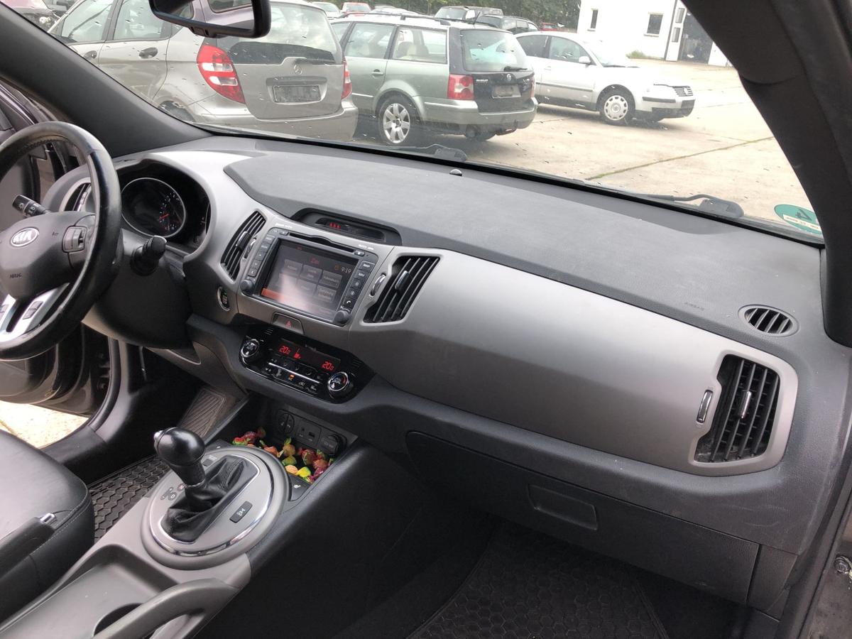 Kia Sportage SL Armaturenbrett Armaturenträger Cockpit Dashboard Rohbau