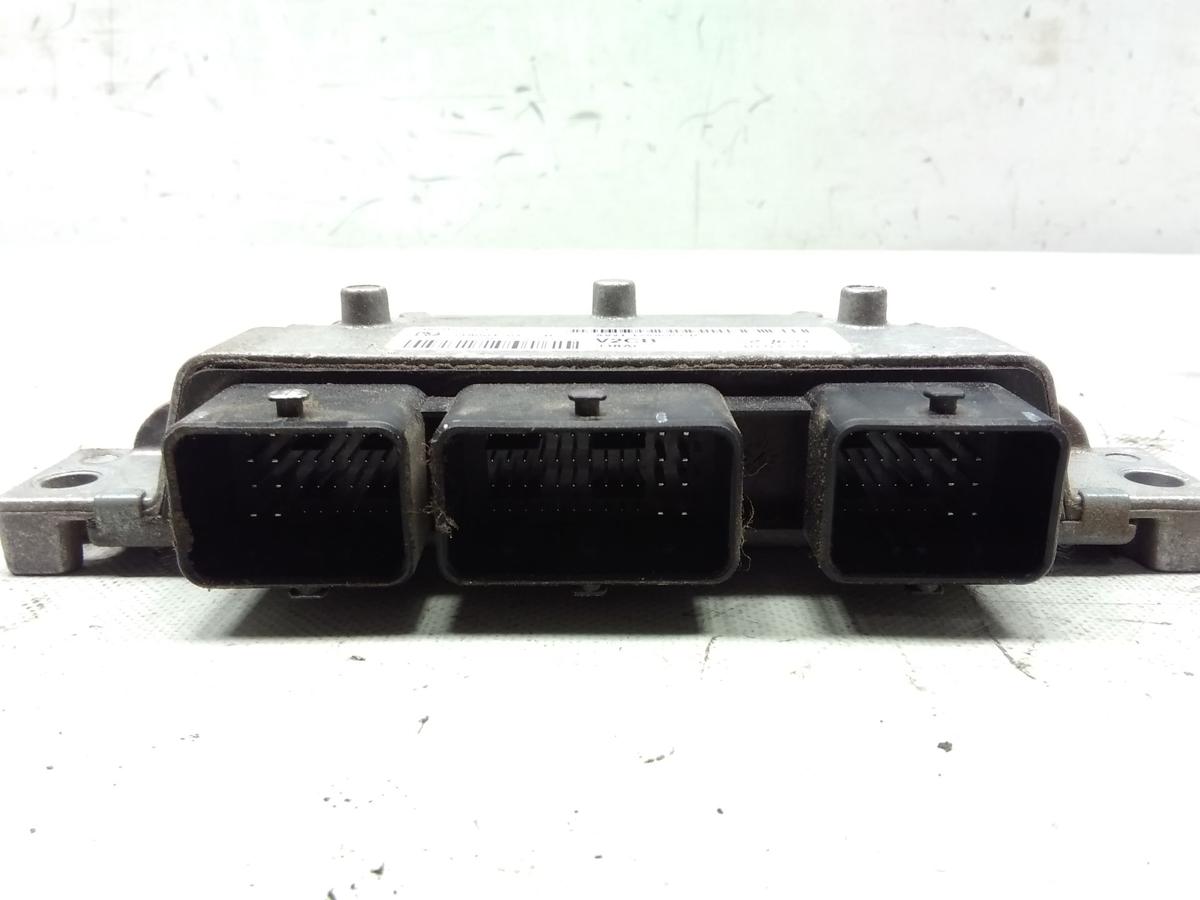 Ford Fiesta JA8 AV2112A650CB Steuergerät Motor 1.25 60kw SNJB BJ2010