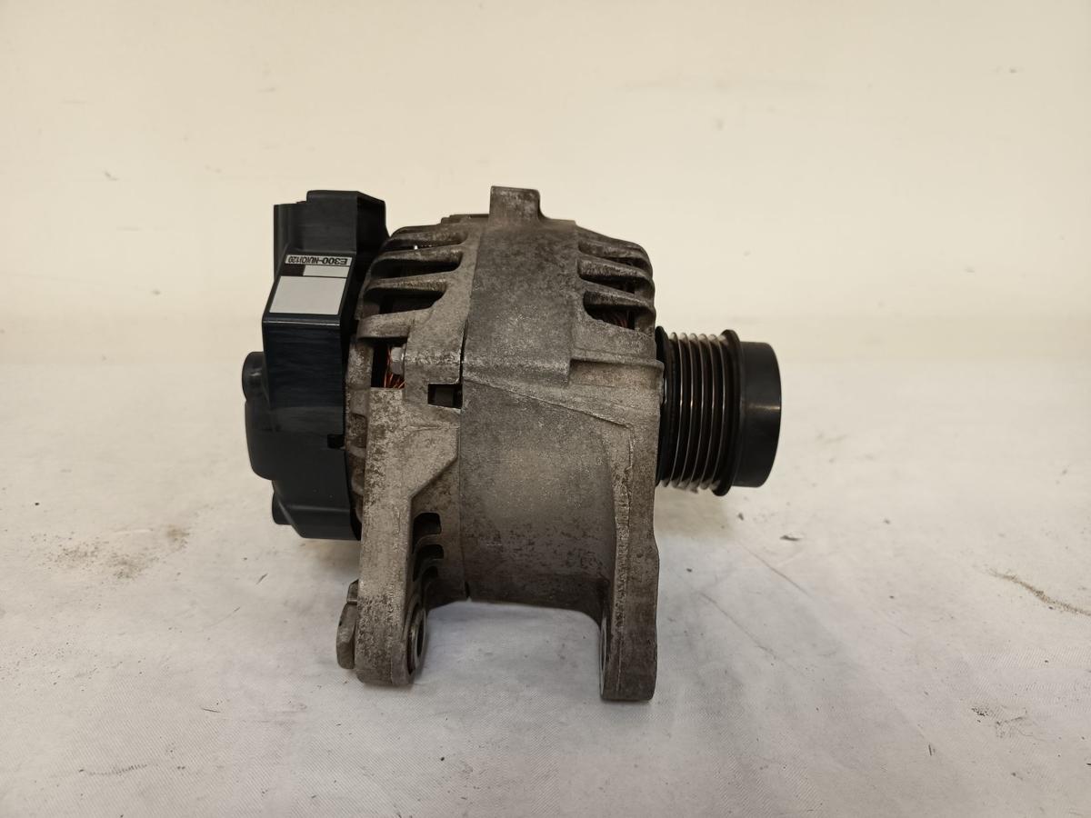 Hyundai I40 VF original Lichtmaschine Generator Valeo 2,0L 130KW Benzin Bj 2012