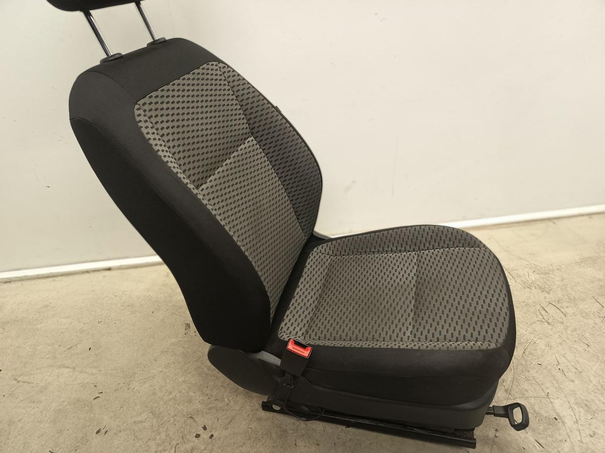 Skoda Roomster 5J orig Sitz vorn links Sitzheizung Fahrer h&ouml;henverstellbar Bj 12