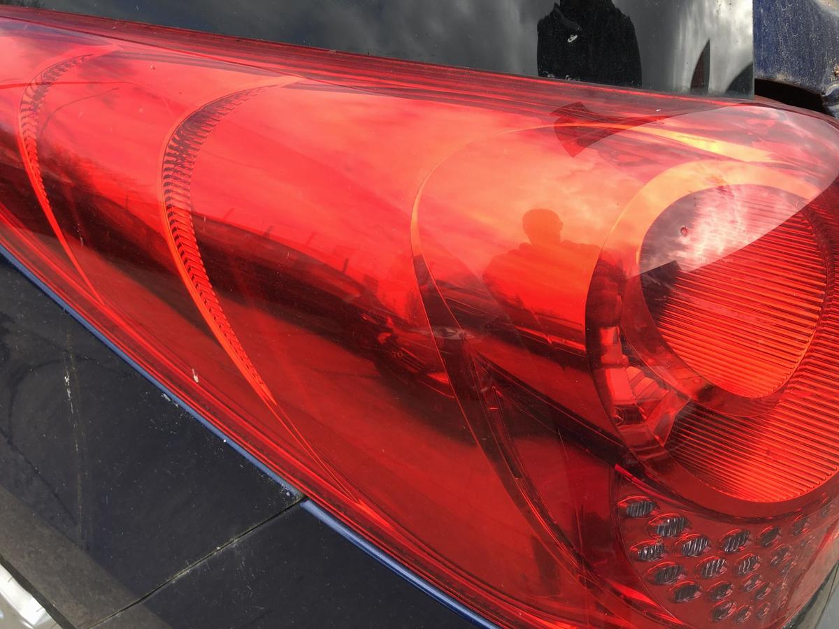 Peugeot 207SW R&uuml;ckleuchte links R&uuml;cklicht Heckleuchte Schlusslicht Licht hinten