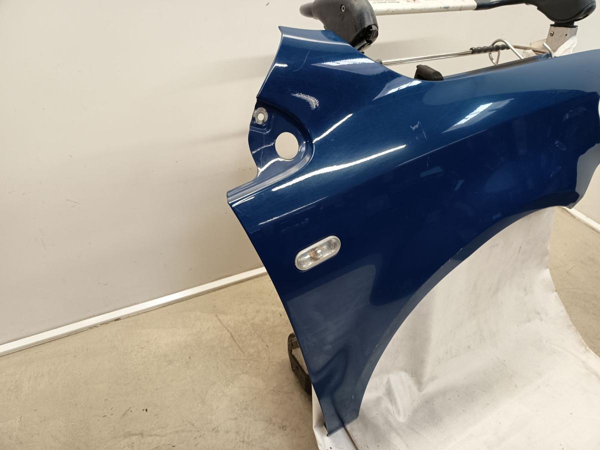 VW Fox 5Z original Kotflügel rechts Beifahrerseite LL5M Indienblau Bj 2005