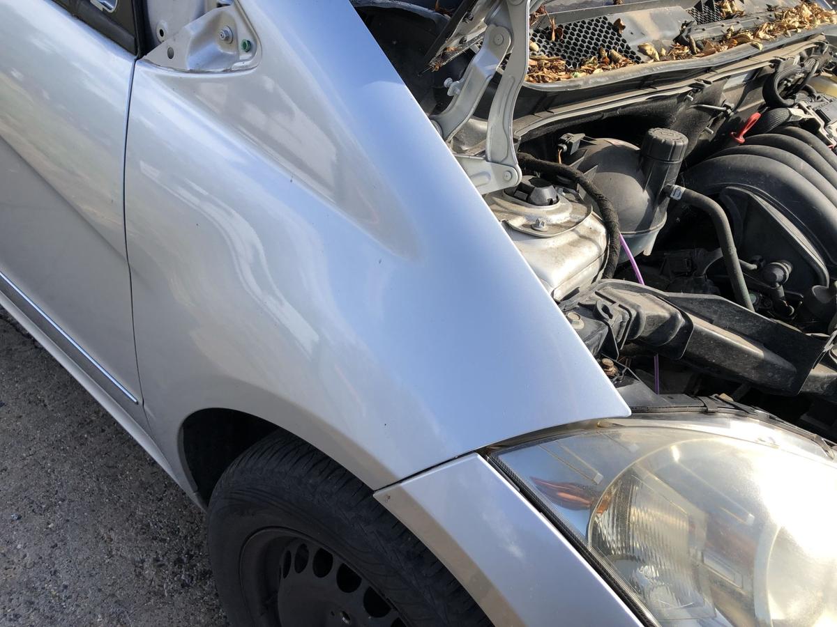 Mercedes A Klasse W169 ab 08 Kotfl&uuml;gel vorn rechts Beifahrerseite 761 silber