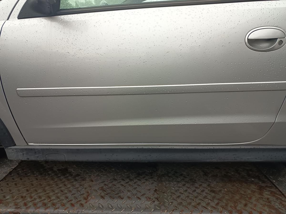 Opel Corsa C 3-TRG Bj 2005 original Tür vorn links Z157 Starsilber Facelift