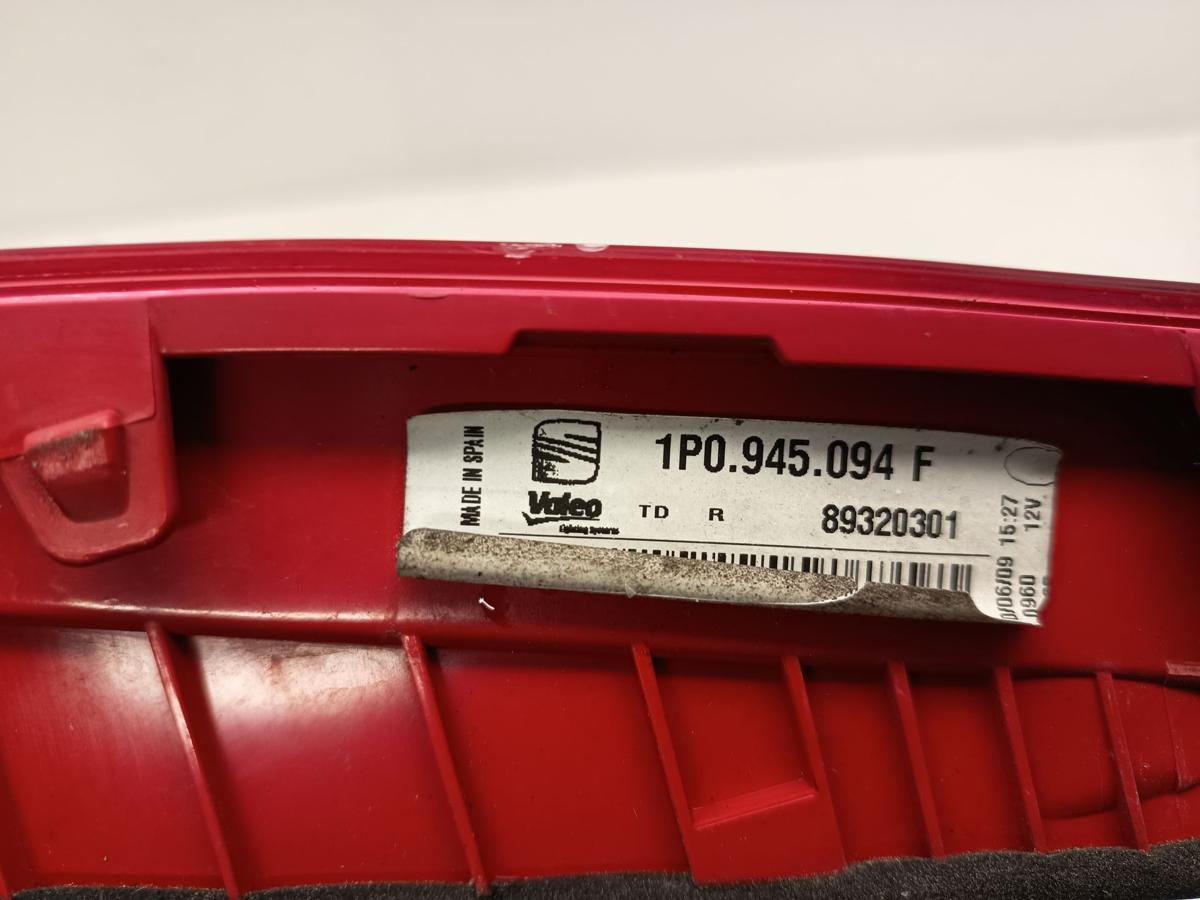 Seat Leon 1P Facelift Bj 2009 original R&uuml;ck-Heck-Schlussleuchte rechts innen