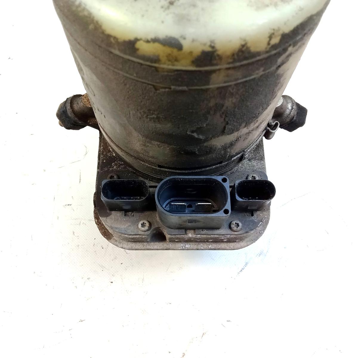 VW Fox 5Z original elektrohydraulische Servopumpe TRW 6R0423156AB Bj.2008