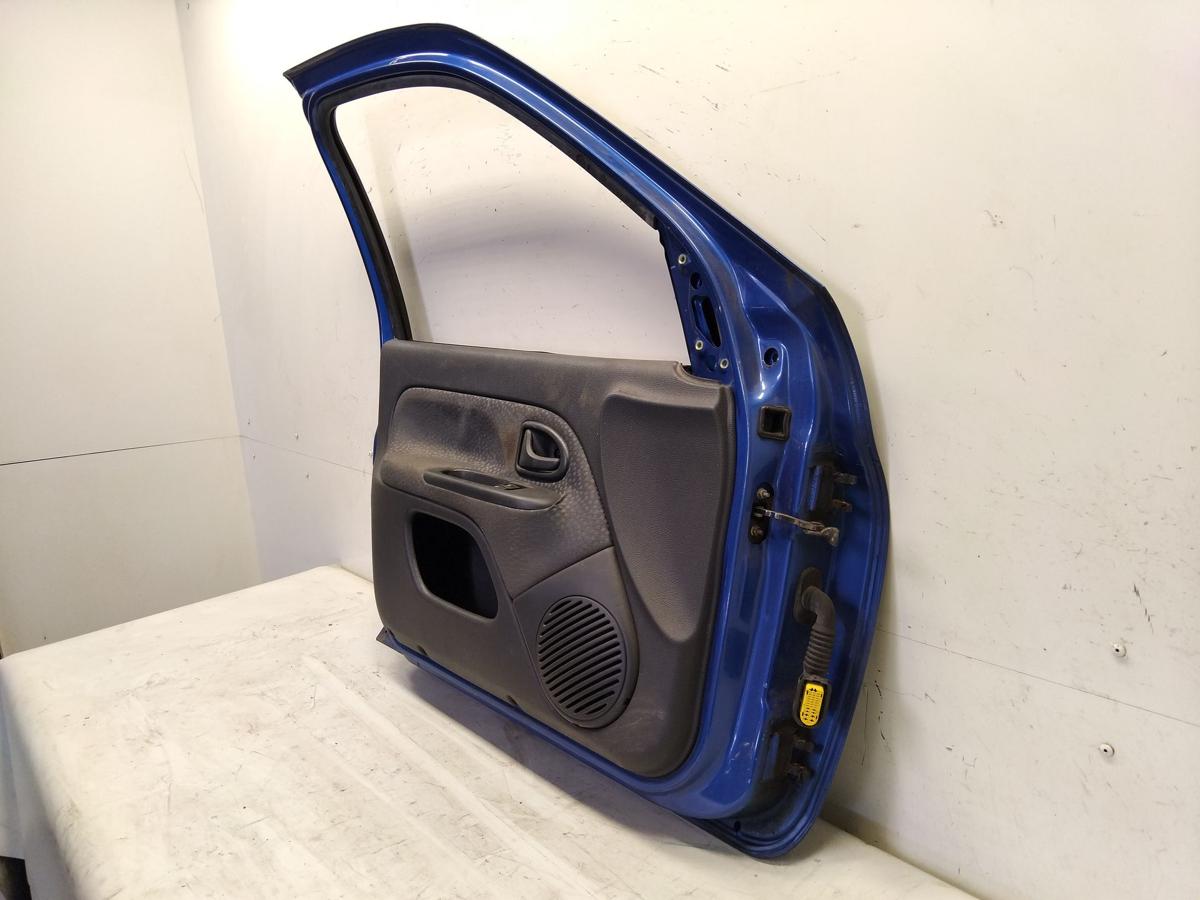 Renault Clio 2 T&uuml;r vorn links Fahrert&uuml;r 5-T&uuml;rer RNA Bleu Extreme Nacre BJ2007