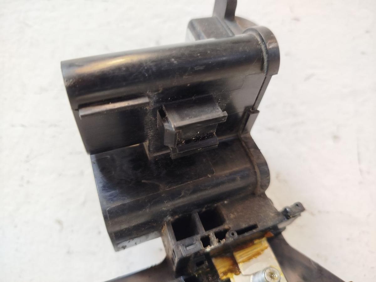 BMW 1er F20 Verteiler Fremdstart Batterie OEM Originalteil