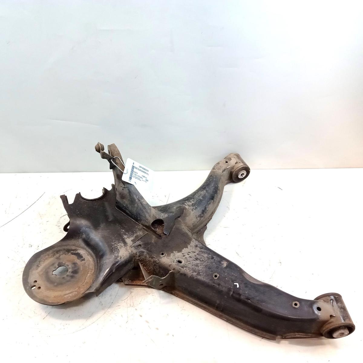 Mercedes Vito 111CDI 447 original Querlenker Schwinge Hinterachse links Bj.2014