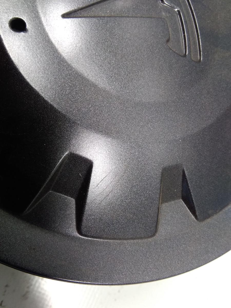 Tesla Model Y original Abdeckung Nabenkappe f&uuml;r 21 Zoll Turbinefelge 2 St&uuml;ck