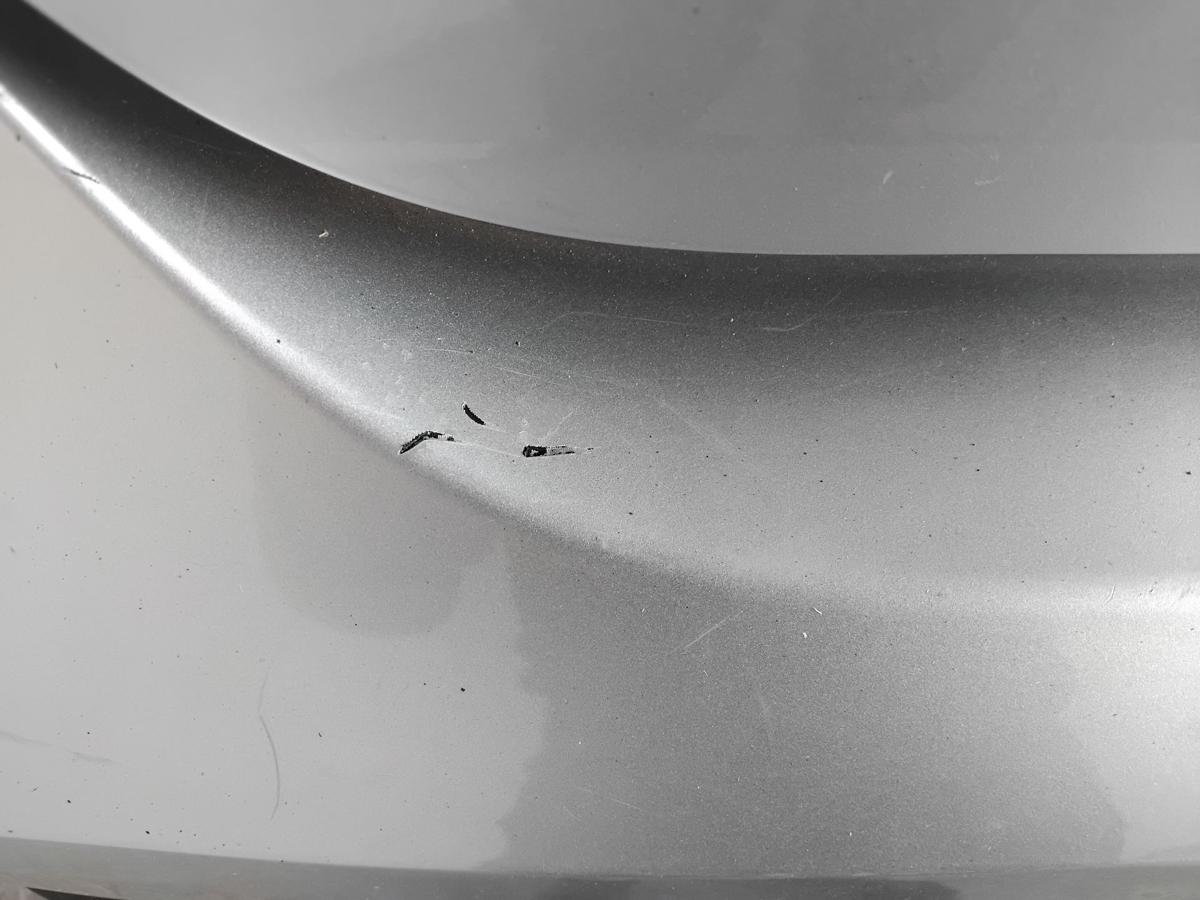 VW Jetta V 1K2 orig Sto&szlig;f&auml;nger Sto&szlig;stange hinten PDC LA7W reflexsilber BJ2007