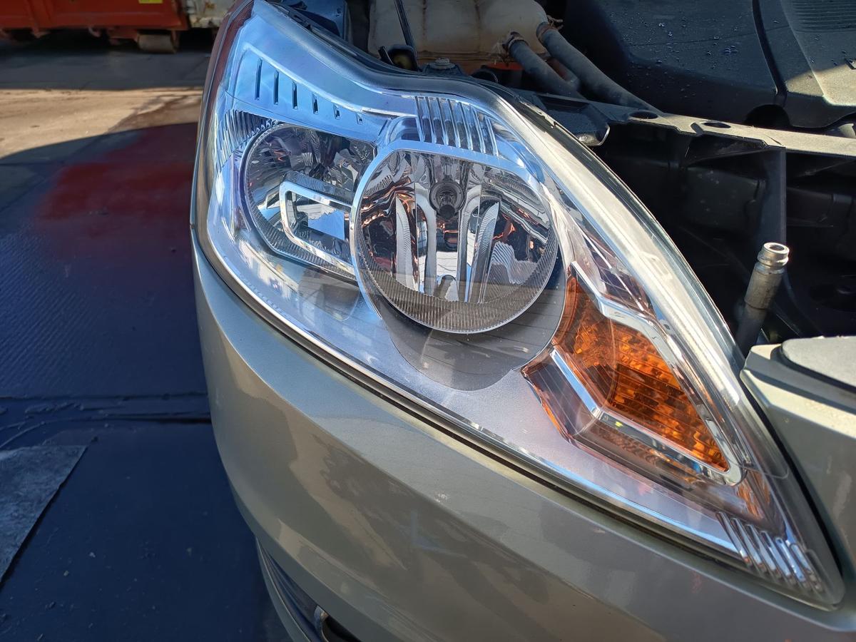 Ford Focus II original Scheinwerfer rechts Halogen Haupt Licht Front Bj 2009